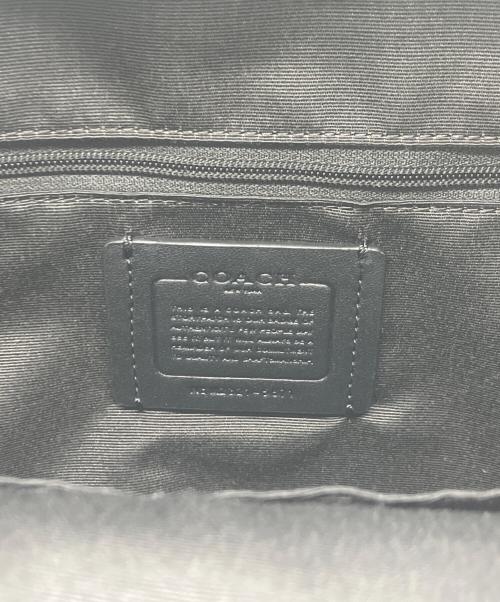 COACH（コーチ）COACH (コーチ) シグネチャーバックパック ブラウンの古着・服飾アイテム