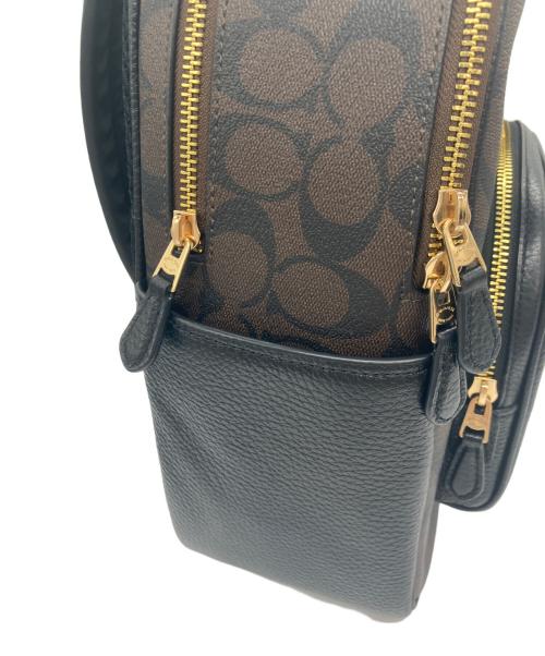 COACH（コーチ）COACH (コーチ) シグネチャーバックパック ブラウンの古着・服飾アイテム