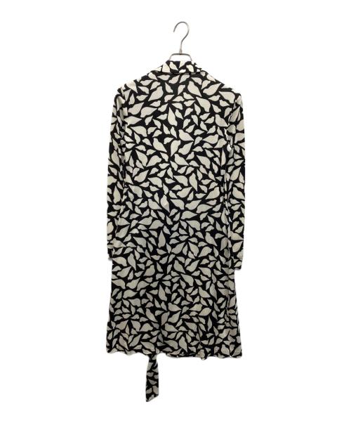 DIANE VON FURSTENBERG（ダイアンフォンファステンバーグ）DIANE VON FURSTENBERG (ダイアンフォンファステンバーグ) シルクスキッパーシャツワンピース アイボリー サイズ:2の古着・服飾アイテム