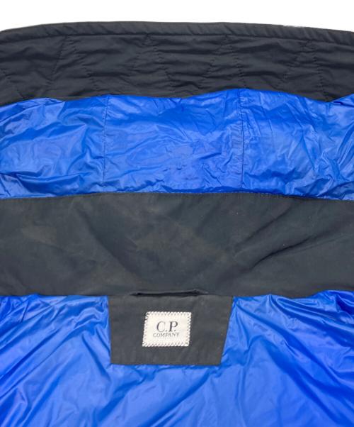 C.P COMPANY（シーピーカンパニー）C.P COMPANY (シーピーカンパニー) ジャガードダウンジャケット グレー サイズ:50の古着・服飾アイテム