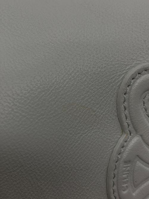 CELINE（セリーヌ）CELINE (セリーヌ) キュイルトリオンフドローストリングモバイルポーチ/フォンケース ミントグリーン サイズ:下記参照の古着・服飾アイテム