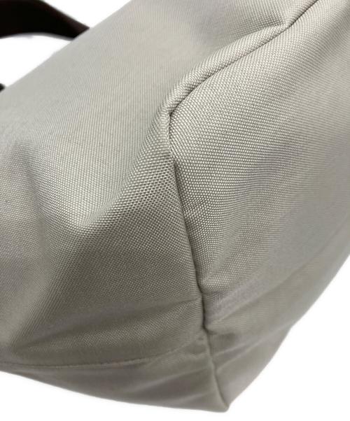 Herve Chapelier（エルベシャプリエ）Herve Chapelier (エルベシャプリエ) コーデュラ舟型トートM ベージュの古着・服飾アイテム