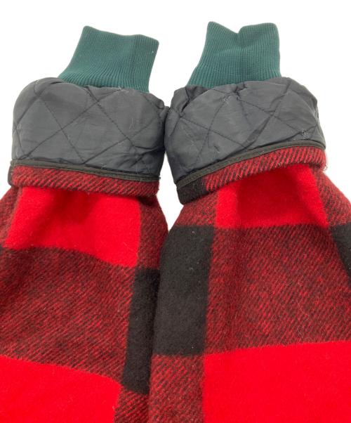 JOHNSON WOOLEN MILLS（ジョンソンウーレンミルズ）JOHNSON WOOLEN MILLS (ジョンソンウーレンミルズ) バッファローチェックウールハンティングジャケット レッド サイズ:不明の古着・服飾アイテム