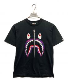 A BATHING APE（ア ベイシング エイプ）の古着「シャークプリントTシャツ」｜ブラック