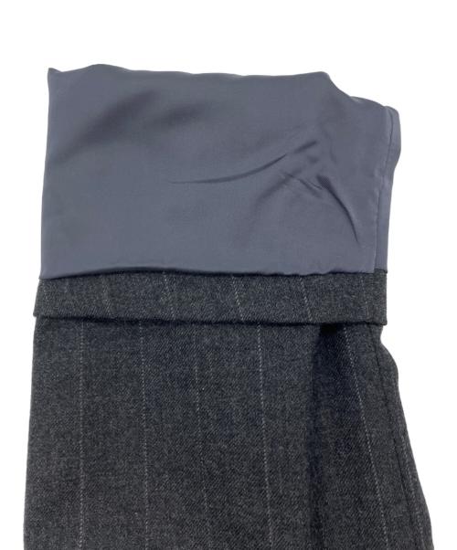 J.PRESS（ジェイプレス）J.PRESS (ジェイプレス) ウールセットアップ グレー サイズ:Ｃ94-Ｗ86-Ｔ165 B4の古着・服飾アイテム