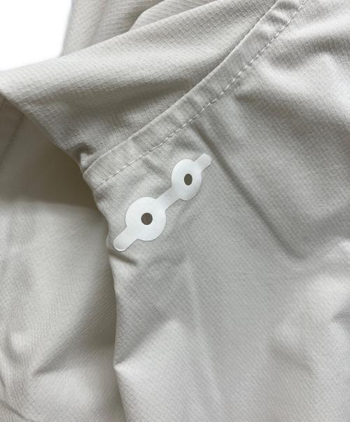 DESCENTE（デサント）DESCENTE (デサント) スナップボタンシャツ ホワイト サイズ:Sの古着・服飾アイテム