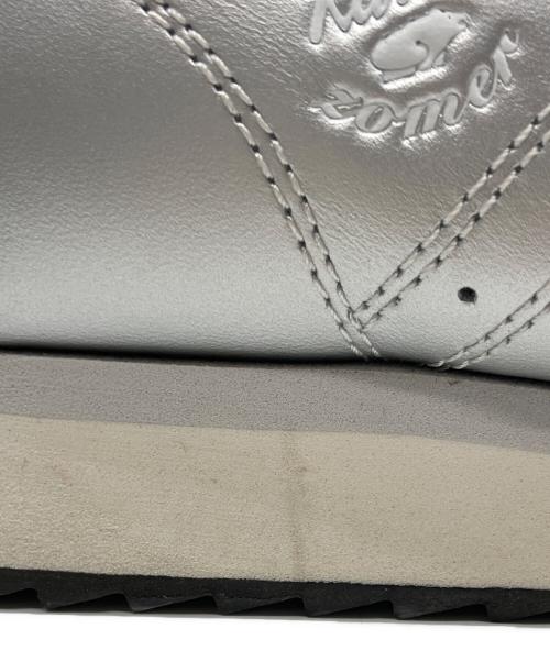 KARHU（カルフ）KARHU (カルフ) zomer コラボローカットスニーカー シルバー サイズ:US7の古着・服飾アイテム