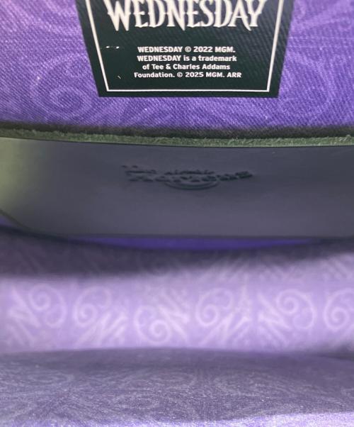 Dr.Martens（ドクターマーチン）Dr.Martens (ドクターマーチン) wednesday (ウェンズデイ) WEDNESDAY ラウンド バックパック ブラックの古着・服飾アイテム