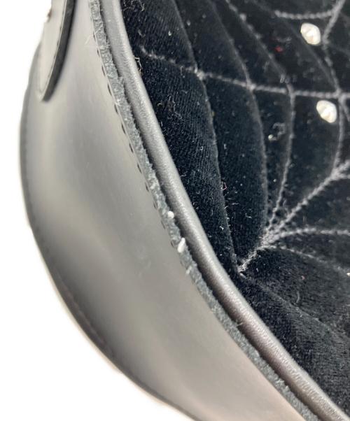 Dr.Martens（ドクターマーチン）Dr.Martens (ドクターマーチン) wednesday (ウェンズデイ) WEDNESDAY ラウンド バックパック ブラックの古着・服飾アイテム