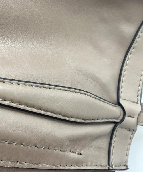 GIANNI CHIARINI（ジャンニ キアリーニ）GIANNI CHIARINI (ジャンニ キアリーニ) 2WAYバッグ ベージュの古着・服飾アイテム