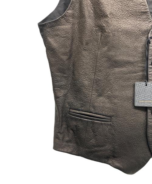 TAGLIATORE（タリアトーレ）TAGLIATORE (タリアトーレ) JEREMY ラムレザー5Bベスト ブラック サイズ:54 未使用品の古着・服飾アイテム