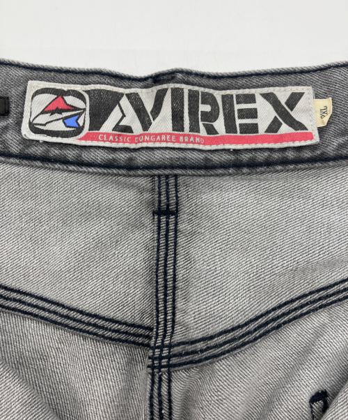 AVIREX（アヴィレックス）AVIREX (アヴィレックス) VARSITY PAINTER SHORTS グレー サイズ:2XLの古着・服飾アイテム