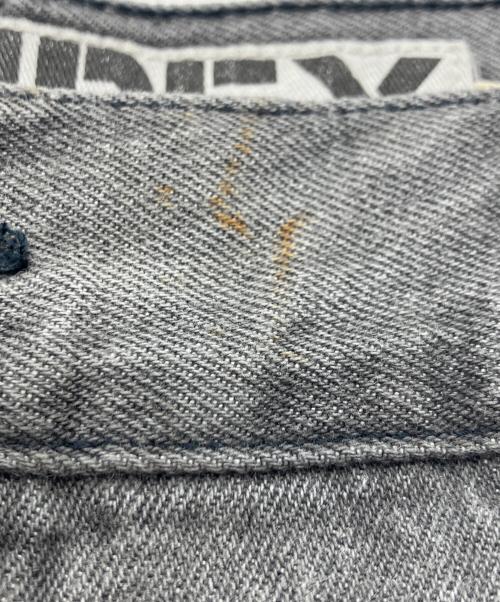 AVIREX（アヴィレックス）AVIREX (アヴィレックス) VARSITY PAINTER SHORTS グレー サイズ:2XLの古着・服飾アイテム