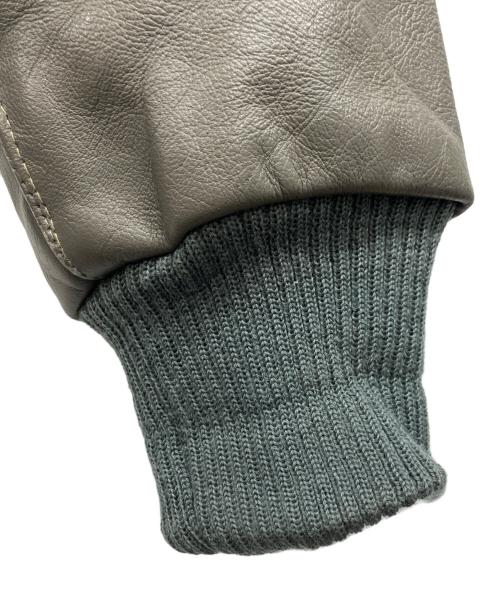 PAUSCH（パウシュ）PAUSCH (パウシュ) レザーフライトジャケット グレー サイズ:50の古着・服飾アイテム