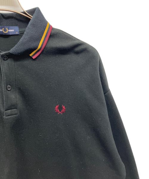 FRED PERRY（フレッドペリー）FRED PERRY (フレッドペリー) BEAMS (ビームス) 別注 Logo Embroidery L/S Polo ブラック サイズ:Mの古着・服飾アイテム