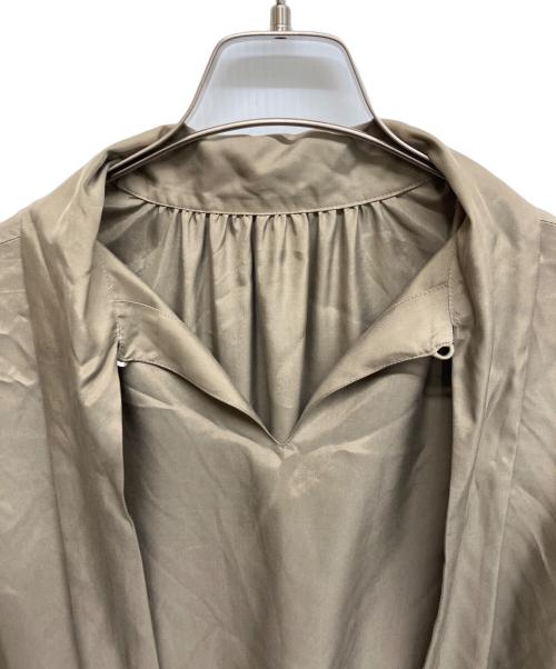 PLAIN PEOPLE（プレインピープル）PLAIN PEOPLE (プレインピープル) ボウタイブラウス ベージュ サイズ:9の古着・服飾アイテム