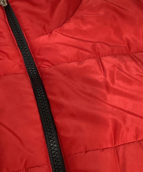 EMPORIO ARMANI（エンポリオ アルマーニ）EMPORIO ARMANI (エンポリオ アルマーニ) パデットナイロンコート レッド サイズ:不明の古着・服飾アイテム