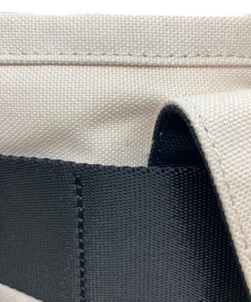 BRIEFING（ブリーフィング）BRIEFING (ブリーフィング) EASEL CANVAS TOTE S アイボリーの古着・服飾アイテム
