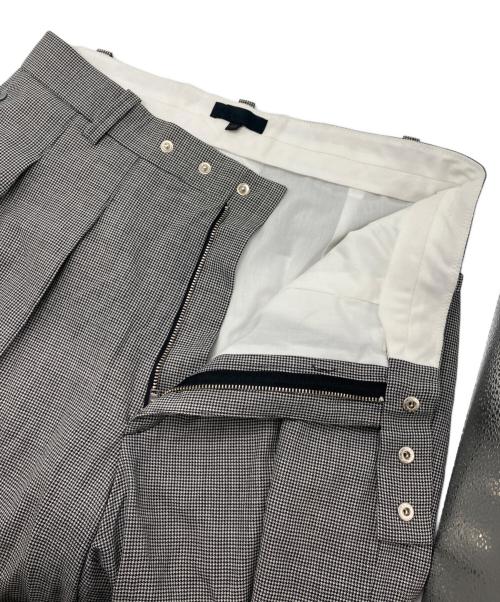Omar Afridi（オマールアフリディ）Omar Afridi (オマールアフリディ) Pressed Trousers グレー サイズ:48の古着・服飾アイテム
