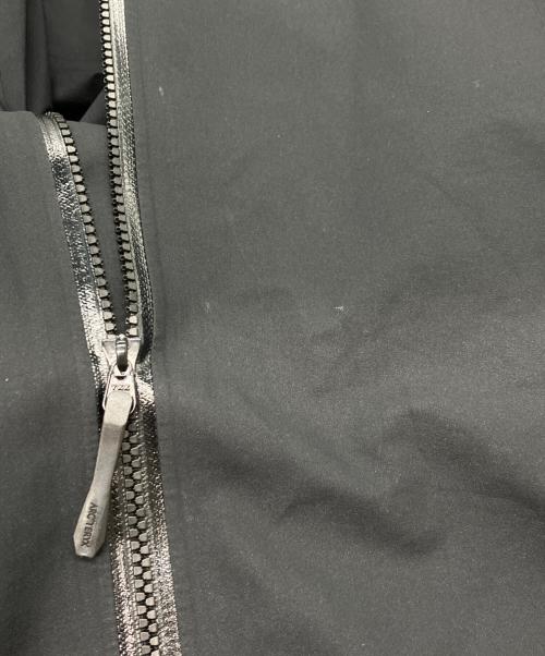 ARC'TERYX（アークテリクス）ARC'TERYX (アークテリクス) BETA JACKET ブラック サイズ:XXLの古着・服飾アイテム