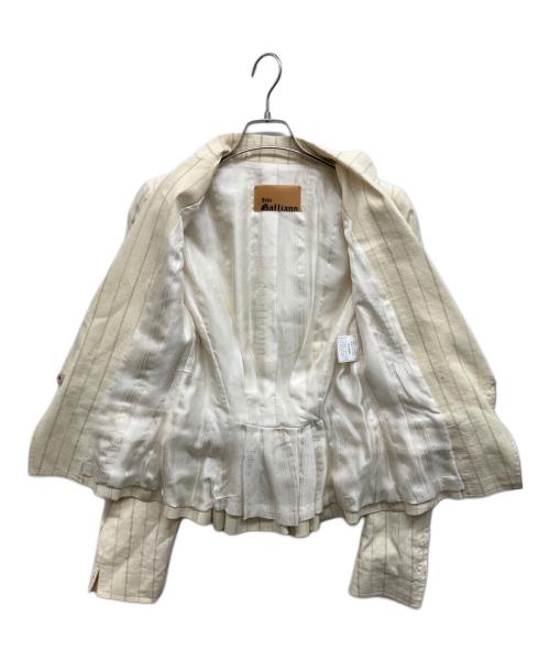 JOHN GALLIANO（ジョンガリアーノ）JOHN GALLIANO (ジョンガリアーノ) ストライプテーラードジャケット アイボリー サイズ:38の古着・服飾アイテム