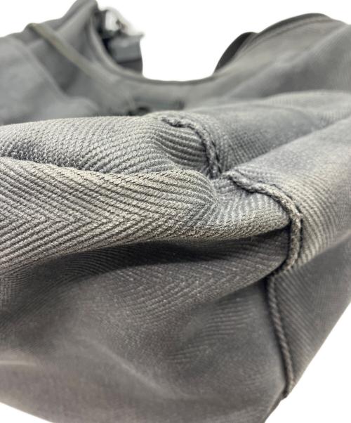 hobo（ホボ）hobo (ホボ) Paraffin Coated Cotton Herringbone 2Way Shoulder Bag グレーの古着・服飾アイテム