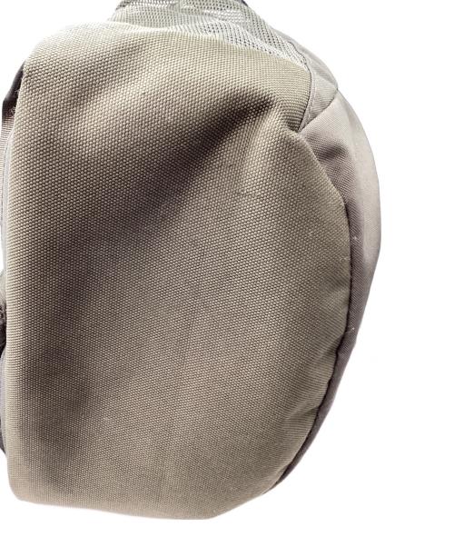 THE NORTH FACE（ザ ノース フェイス）THE NORTH FACE (ザ ノース フェイス) Vault バックパック オリーブ サイズ:下記参照の古着・服飾アイテム