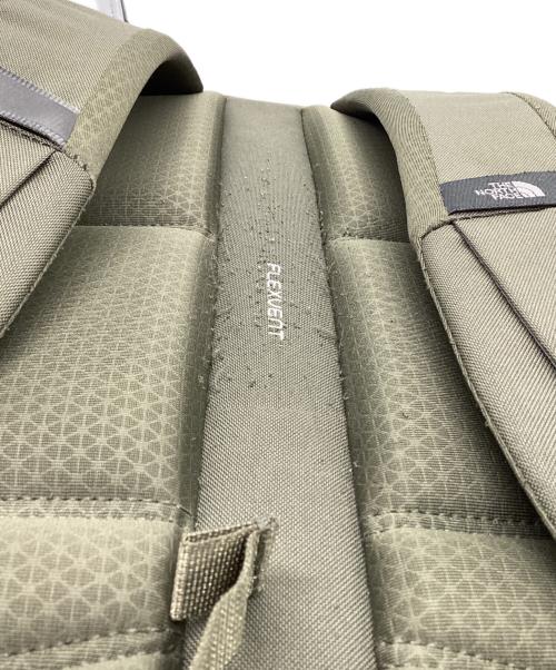 THE NORTH FACE（ザ ノース フェイス）THE NORTH FACE (ザ ノース フェイス) Vault バックパック オリーブ サイズ:下記参照の古着・服飾アイテム