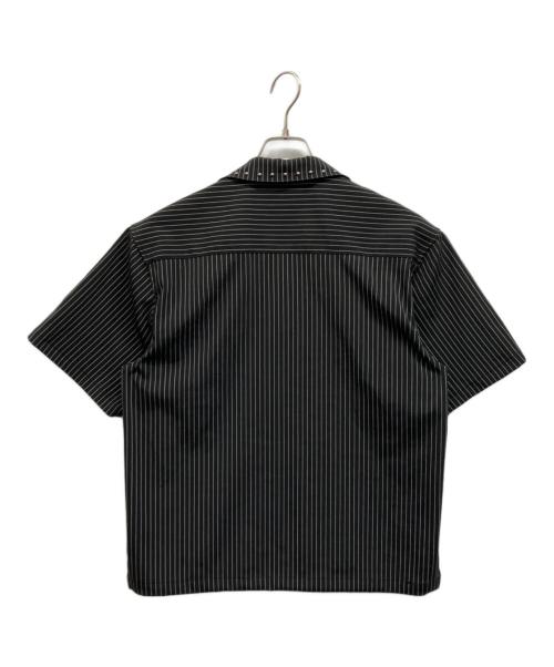 ANDERHUNK（アンダーハンク）ANDERHUNK (アンダーハンク) スタッズ付きオープンカラーシャツ ブラック サイズ:Mの古着・服飾アイテム