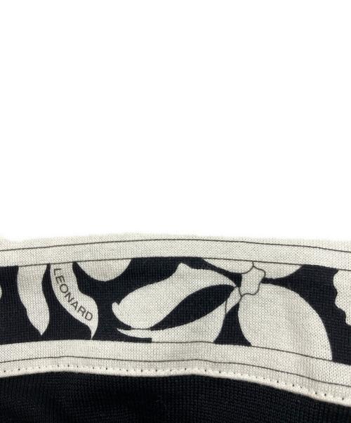 LEONARD FASHION（レオナールファッション）LEONARD FASHION (レオナールファッション) アンサンブル花柄ニットカーデ ブラック サイズ:Lの古着・服飾アイテム