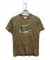 LACOSTE（ラコステ）の古着「LACOSTE デカワニプリントTシャツ」｜ブラウン