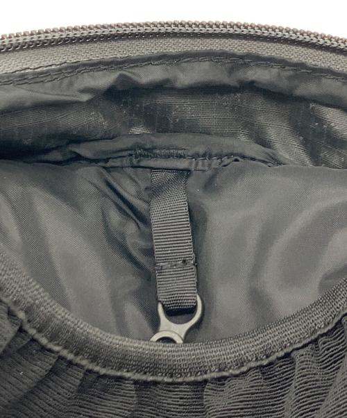 GOLITE（ゴーライト）GOLITE (ゴーライト) RUSH 10 Trail bag ブラックの古着・服飾アイテム