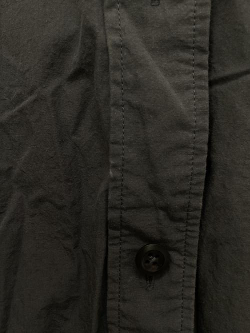 MHL（マーガレットハウエル）MHL (エムエイチエル) 22SS クロップドSSシャツ グレー サイズ:2の古着・服飾アイテム