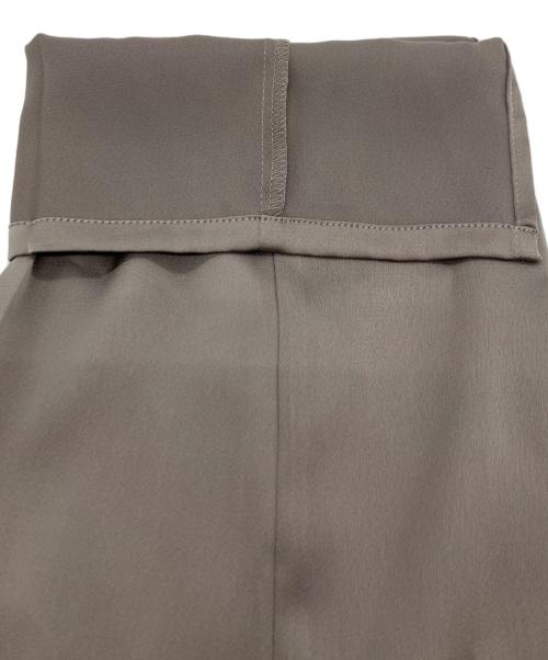 LOUNIE（ルーニー）LOUNIE (ルーニー) サテンセットアップ グレー サイズ:36の古着・服飾アイテム