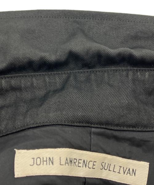 JOHN LAWRENCE SULLIVAN（ジョン ローレンス サリバン）JOHN LAWRENCE SULLIVAN (ジョン ローレンス サリバン) ナイロントレンチコート ブラック サイズ:36の古着・服飾アイテム