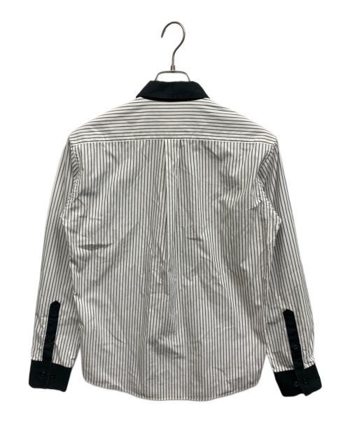 FRED PERRY（フレッドペリー）FRED PERRY (フレッドペリー) FRED PERRY　ストライプシャツ ホワイト サイズ:Mの古着・服飾アイテム