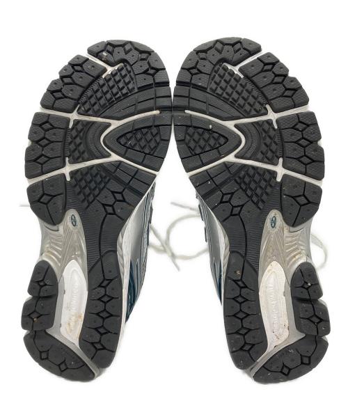 NEW BALANCE（ニューバランス）NEW BALANCE (ニューバランス) スニーカー シルバー サイズ:US9 UK8.5 EU42.5 JPN27の古着・服飾アイテム