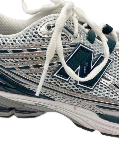NEW BALANCE（ニューバランス）NEW BALANCE (ニューバランス) スニーカー シルバー サイズ:US9 UK8.5 EU42.5 JPN27の古着・服飾アイテム