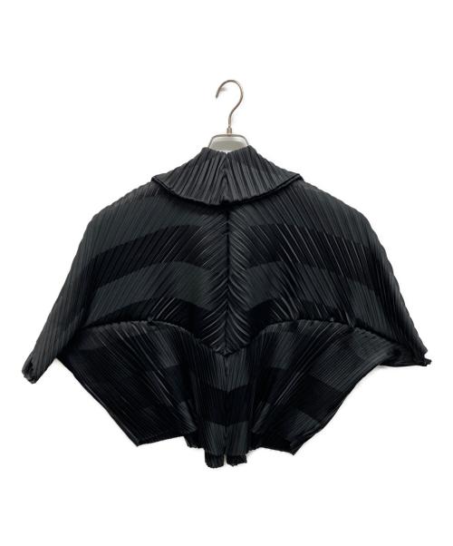ISSEY MIYAKE（イッセイミヤケ）ISSEY MIYAKE (イッセイミヤケ) プリーツ変形ショールカラージャケット ブラック サイズ:2の古着・服飾アイテム