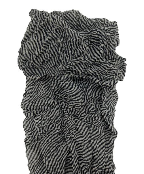 ISSEY MIYAKE PERMANENTE（イッセイミヤケ ペルマネンテ）ISSEY MIYAKE PERMANENTE (イッセイミヤケ ペルマネンテ) シワ加工ハイネックカットソー ブラック サイズ:2の古着・服飾アイテム