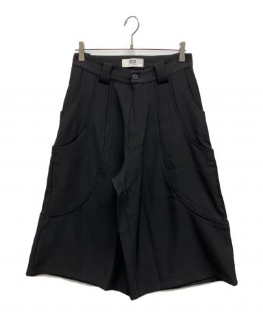 パンツ GOAT ESSENCE - TUCK WIDE SHORTS 中古・古着通販】GOAT ESSENCE (ゴートエッセンス) TUCK WIDE SHORTS