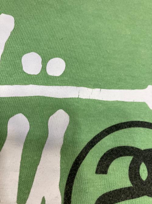 stussy（ステューシー）stussy (ステューシー) stussy プリントTシャツ グリーン サイズ:Sの古着・服飾アイテム