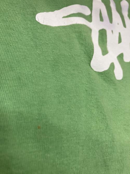 stussy（ステューシー）stussy (ステューシー) stussy プリントTシャツ グリーン サイズ:Sの古着・服飾アイテム