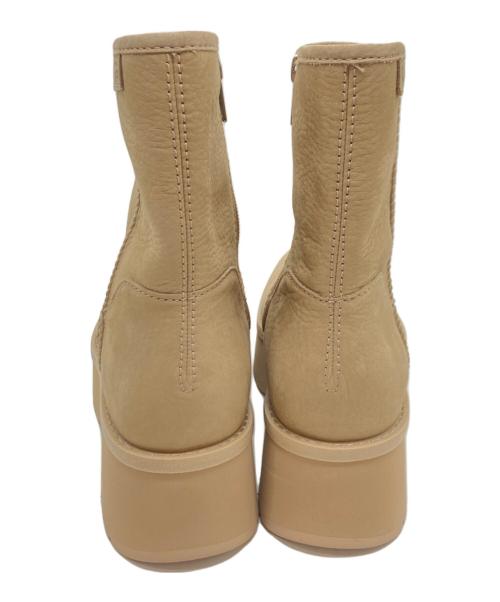 UGG（アグ）UGG (アグ) CITYFUNC MID ベージュ サイズ:24.5の古着・服飾アイテム