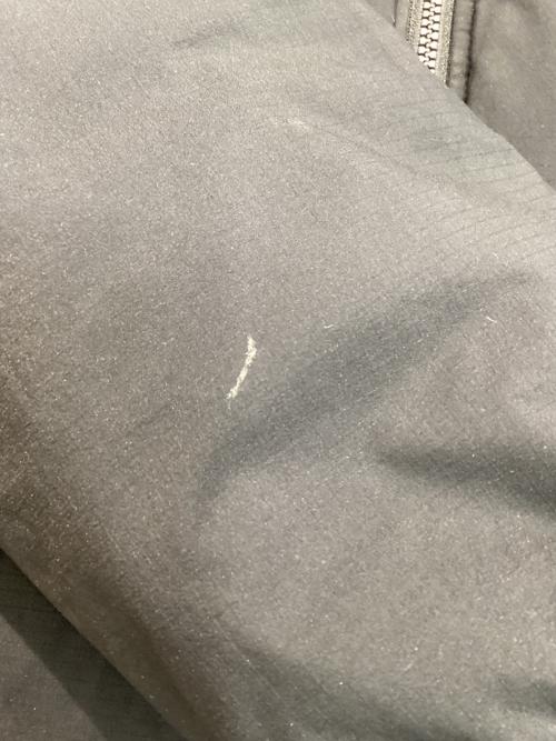 ARC'TERYX（アークテリクス）ARC'TERYX (アークテリクス) Atom SV Hoody M ブラック サイズ:XXLの古着・服飾アイテム