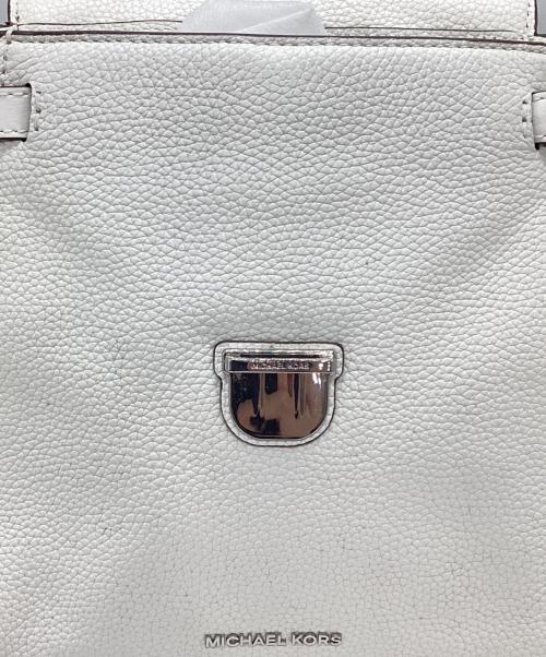 MICHAEL KORS（マイケルコース）MICHAEL KORS (マイケルコース) ミニリュック ホワイトの古着・服飾アイテム