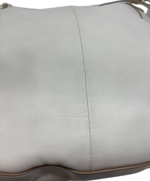 COACH（コーチ）COACH (コーチ) ターンロックサークルホーボーバッグ ホワイトの古着・服飾アイテム