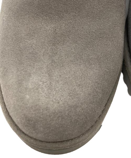UGG（アグ）UGG (アグ) AMIムートンブーツ グレー サイズ:24.5㎝の古着・服飾アイテム