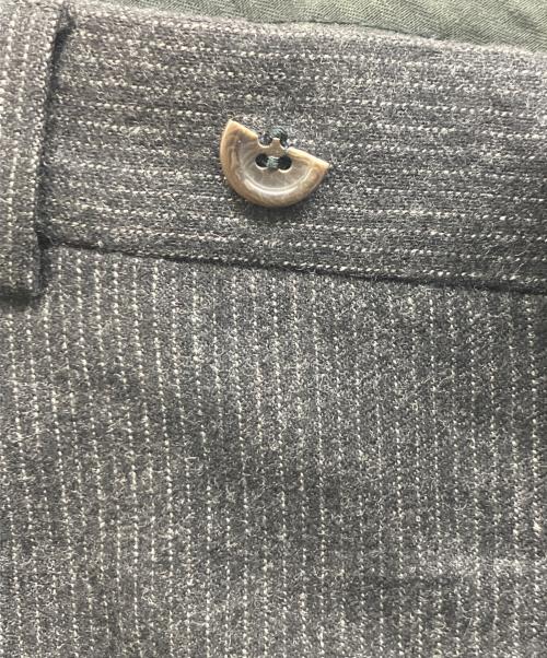 ARMANI COLLEZIONI（アルマーニ コレツィオーニ）ARMANI COLLEZIONI (アルマーニ コレツィオーニ) ウールスラックス グレー サイズ:46Rの古着・服飾アイテム