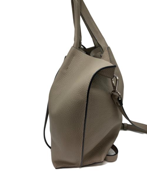 GIANNI CHIARINI（ジャンニ キアリーニ）GIANNI CHIARINI (ジャンニ キアリーニ) TWENTY 2wayバッグ ベージュの古着・服飾アイテム